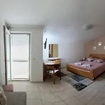 Studio Apartman Olivera
